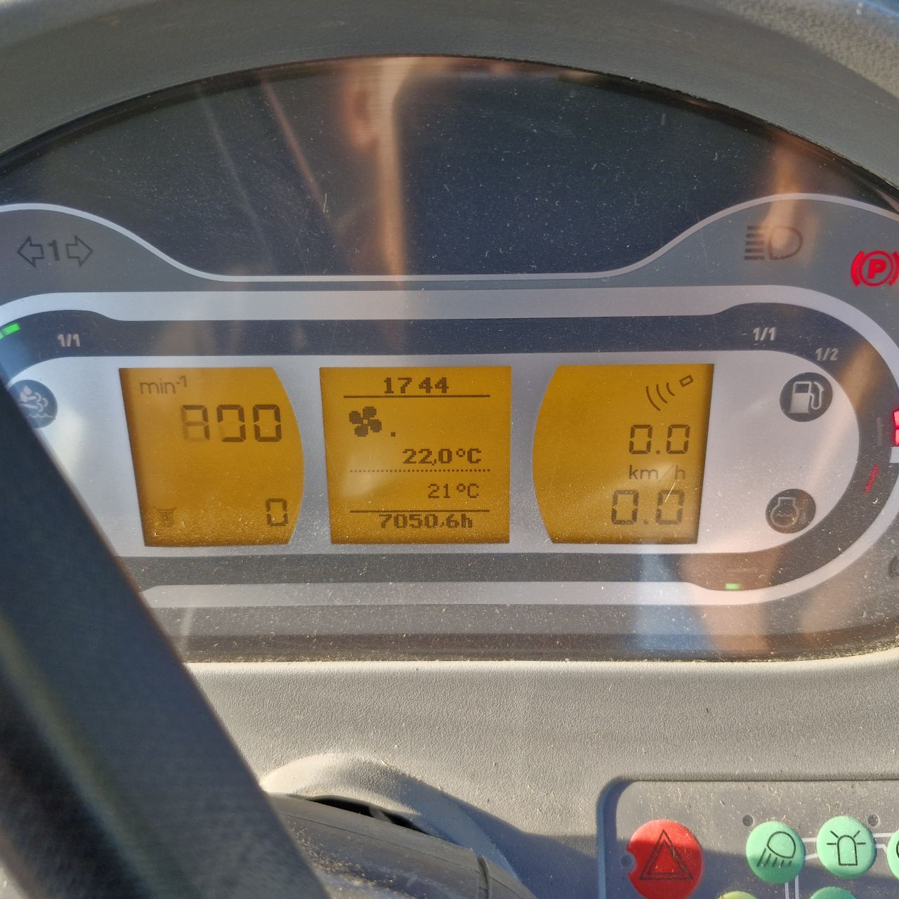 Fendt 718 Vario S4 profi plus