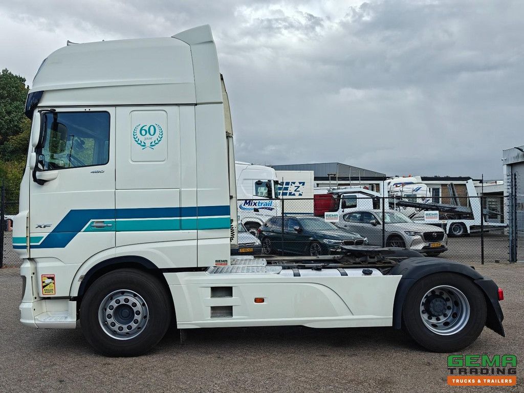 DAF XF 480 FT 4x2 SuperSpaceCab Euro6C - MX Engine Brake - StandAirco - Skirts - Brake Connection