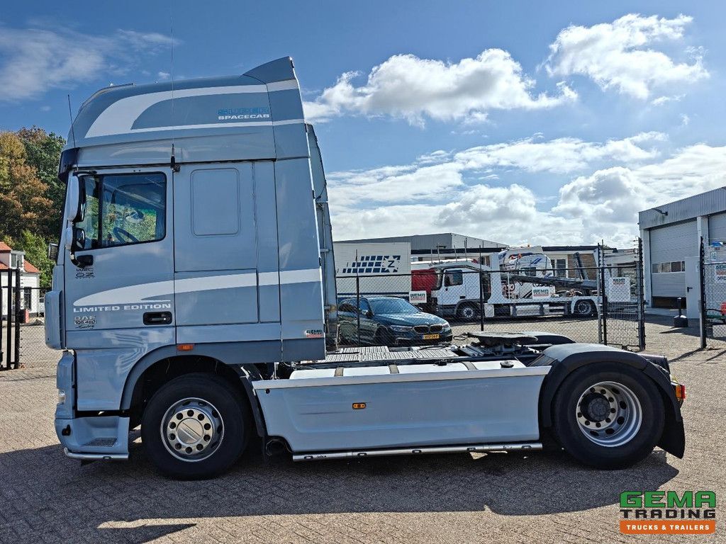 DAF FT XF105.460 4x2 SuperSpaceCab Euro5 - Air conditioning - Skirts - SmartTacho V2
