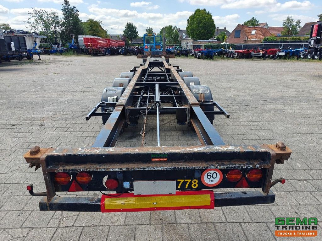Renders RMOC 12 27CC 40/45FT - Rear Slider - 5140KG - Mercedes Axles Disc Brake