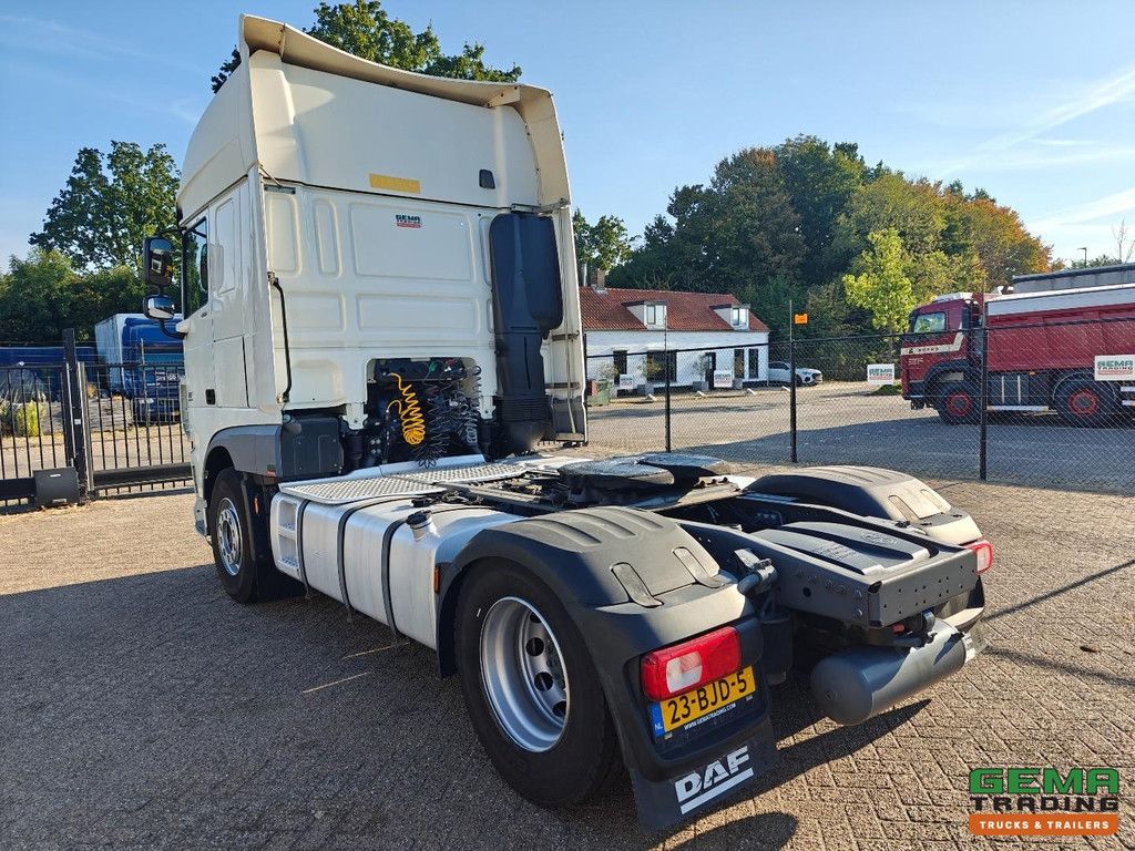 DAF XF 460 FT 4x2 SuperSpaceCab Euro 6C - MX Engine Brake - Double Tank - NL truck