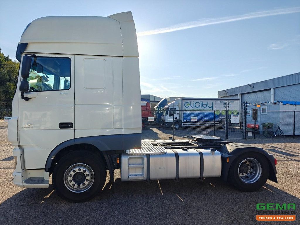 DAF XF 460 FT 4x2 SuperSpaceCab Euro 6C - MX Engine Brake - Double Tank - NL truck