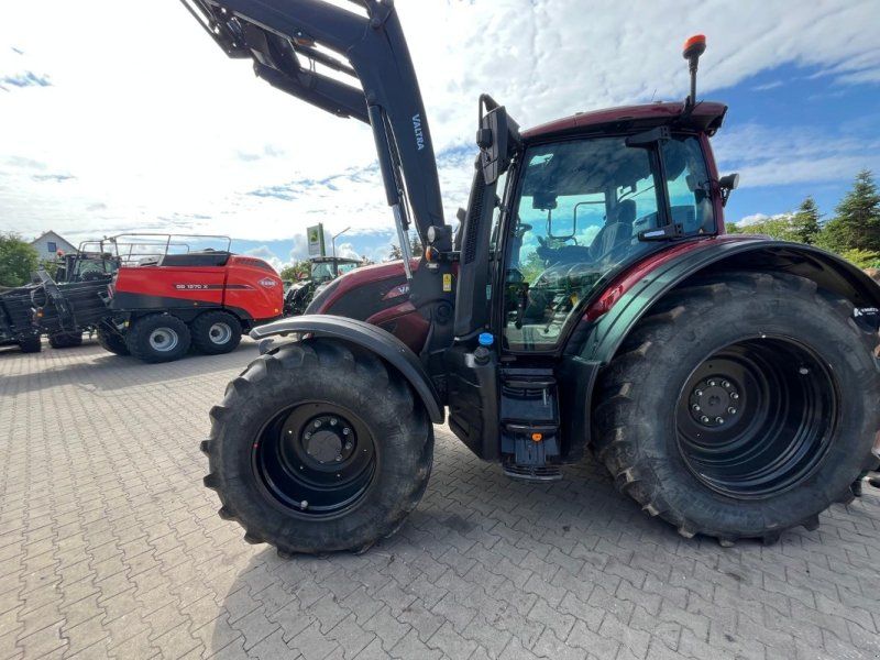 Valtra N175