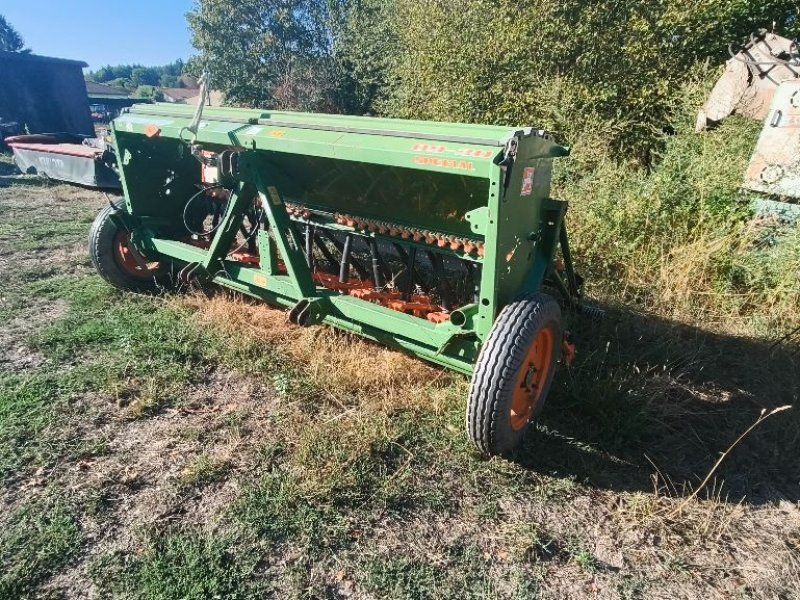 Amazone D9 30