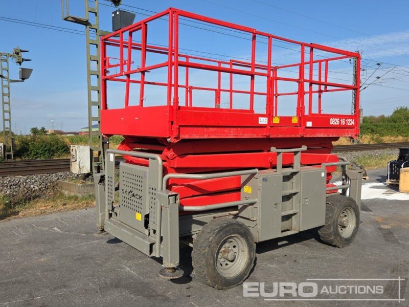 Skyjack SJ8841