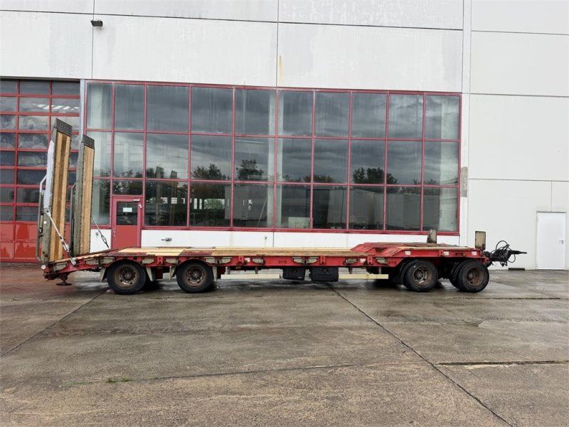 Humbaur T4 4 Achs Tieflader
