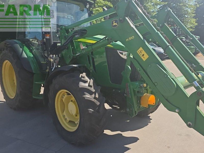 John Deere 5085M