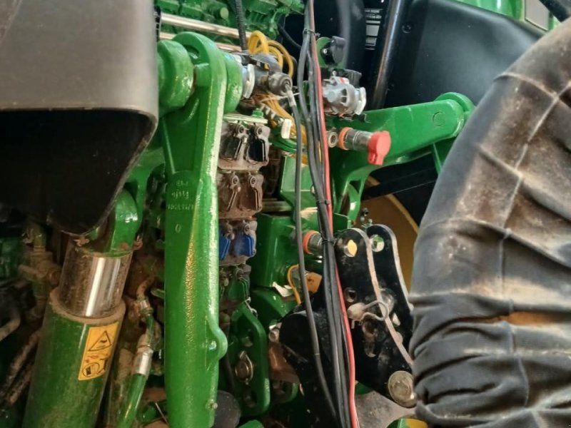 John Deere 6R 155