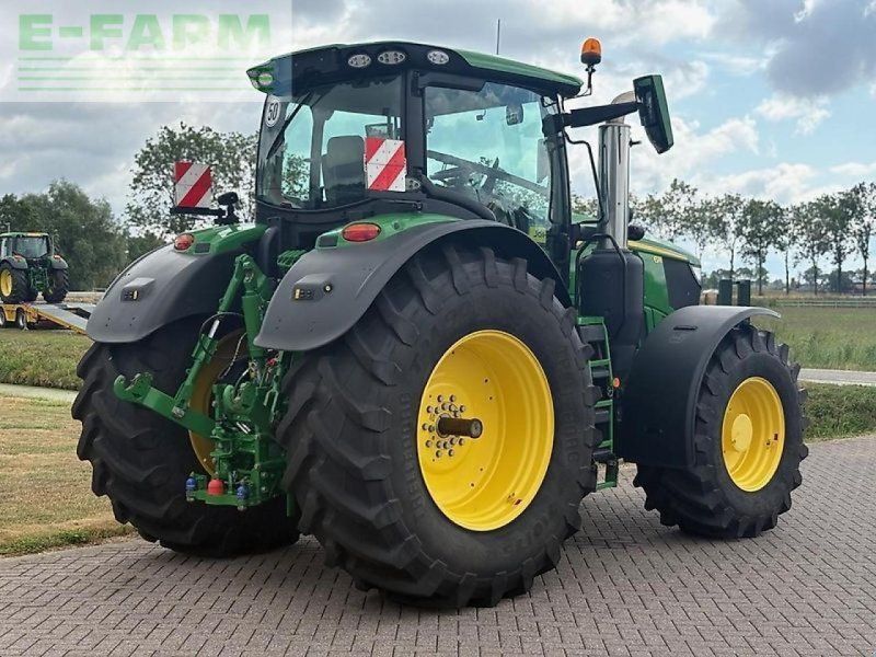 John Deere 6r 250