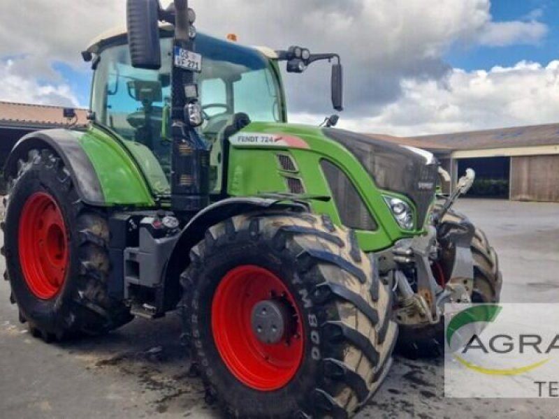 Fendt 724 VARIO S4 Profi Plus