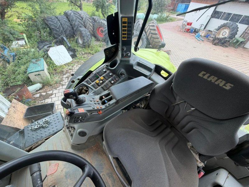 Claas Axion 810 CIS+