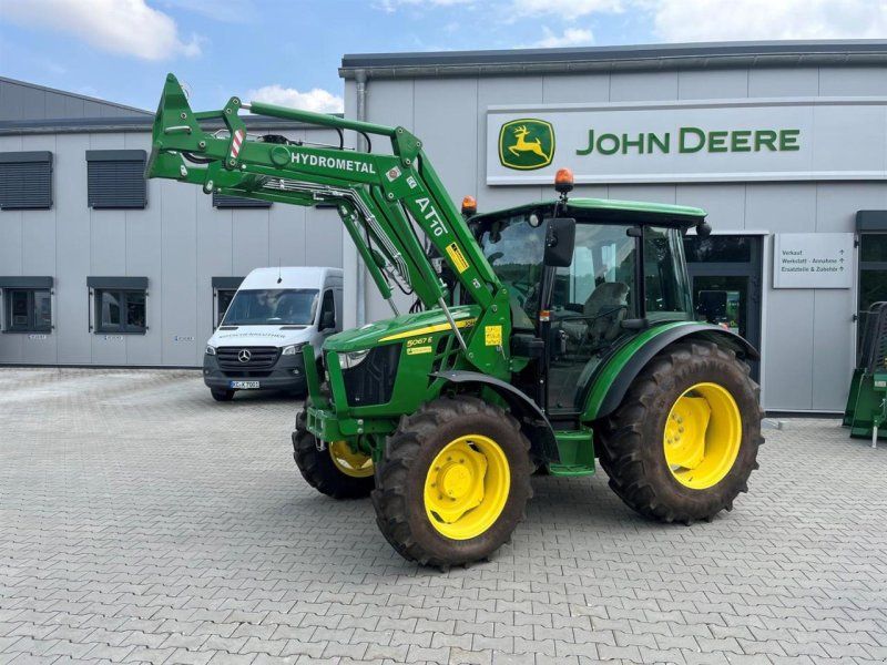 John Deere 5067E