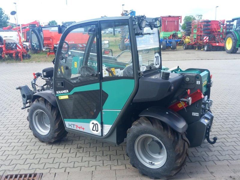Kramer KT144 (T01-02)