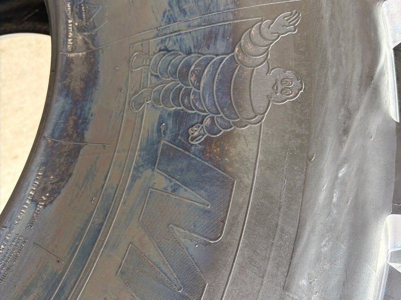 Michelin 750/60 R30.5