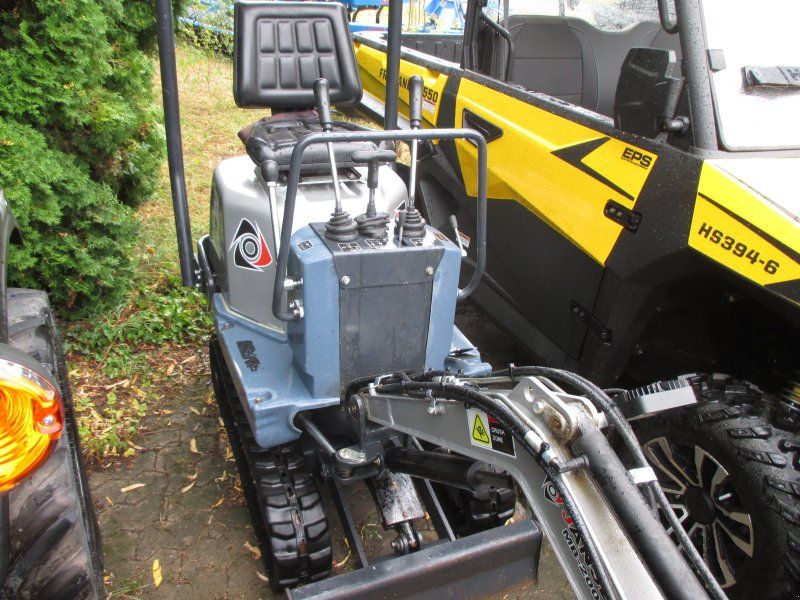 Jansen MB-2000 Diesel Yanmar Motor mit Schaufelpaket und hydr.Schwenksc
