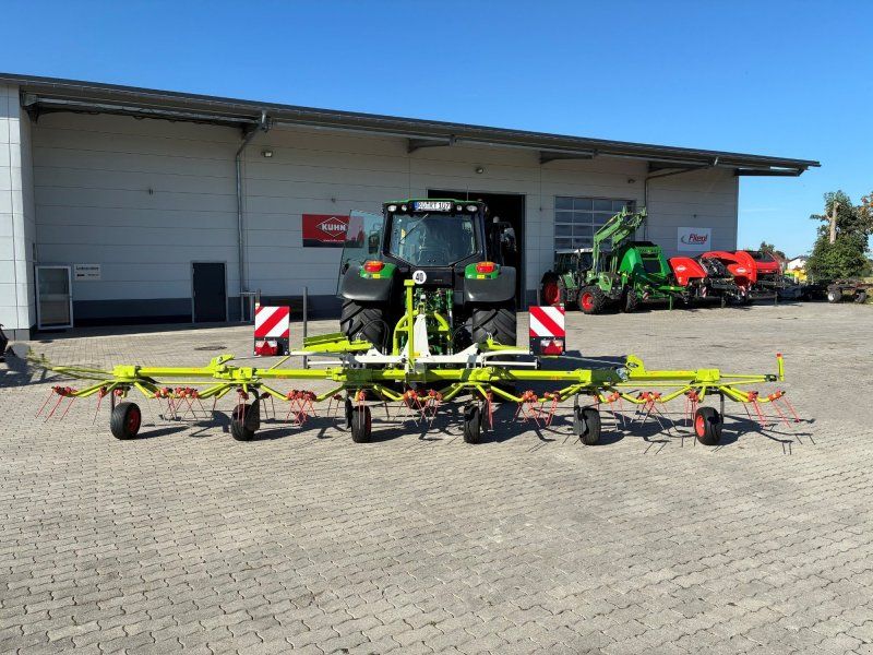 Claas Volto 800