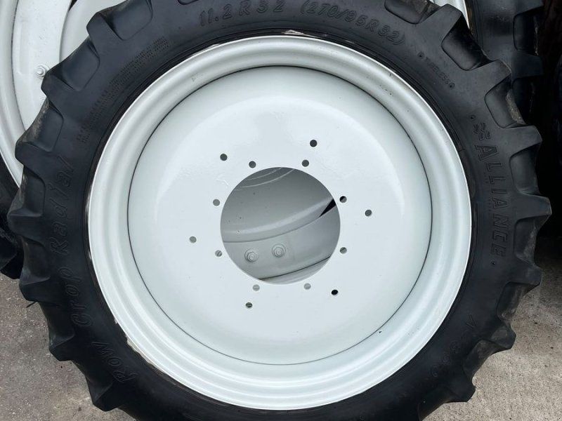 Pflegeräder Steyr, Case, New Holland