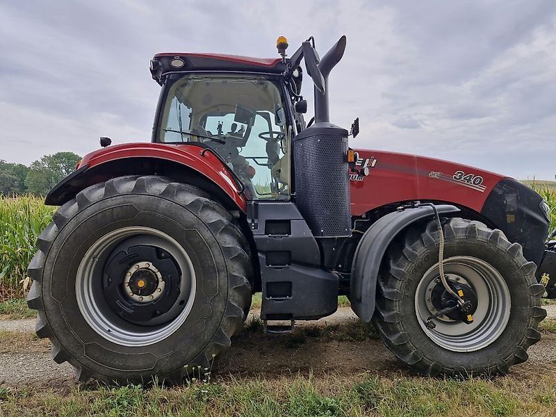 Case IH Magnum 340 CVX