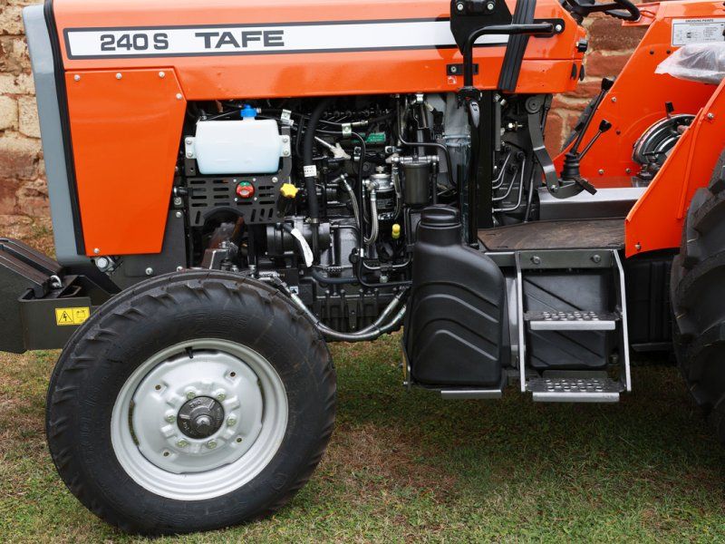 Tafe S 240