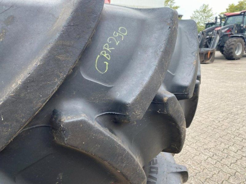 SATZ CEAT ZWILLINGSRÄDER 520/85R46
