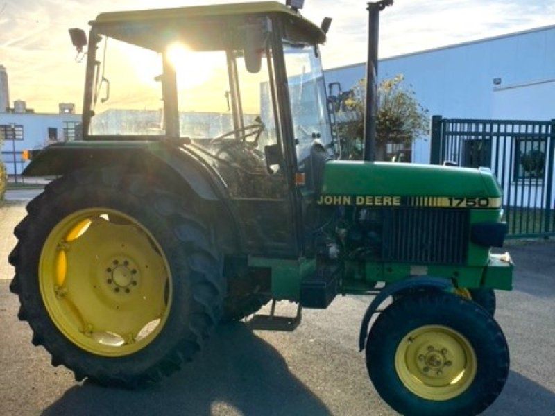 John Deere 1750