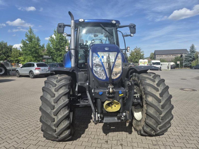 New Holland T 7.210 AC