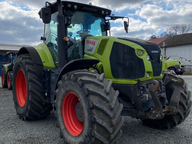 Claas Axion 830 C-MATIC