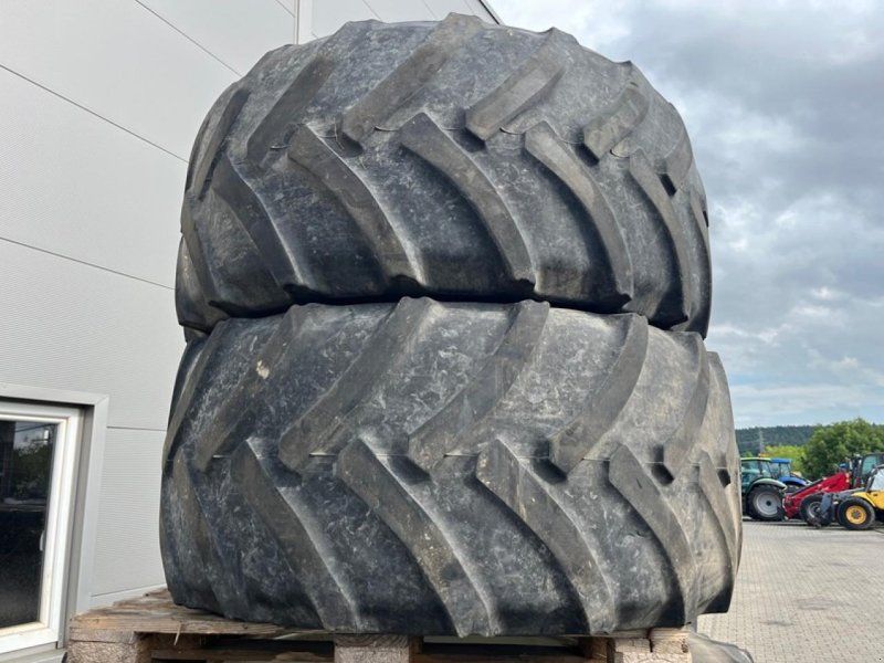 Mitas 710/65R38 + 600/65R28
