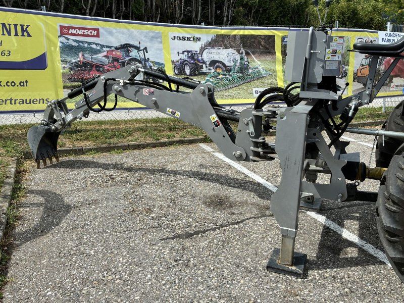 Heckbagger / Anbaubagger Jansen 225