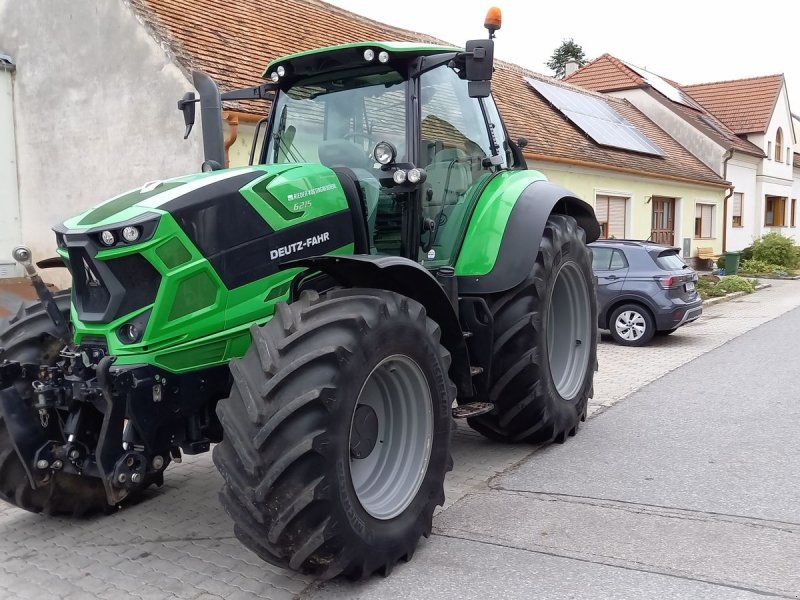Deutz-Fahr Agrotron 6215 Powershift