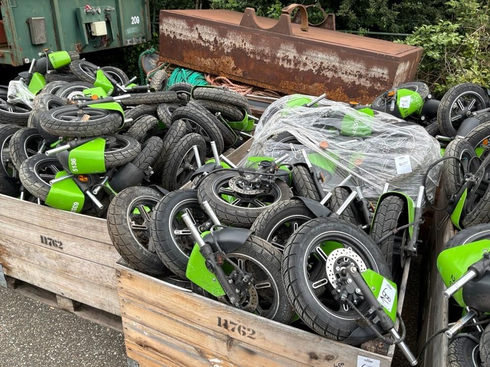 Super Soco Cux Front Wheels in Stock (12x)