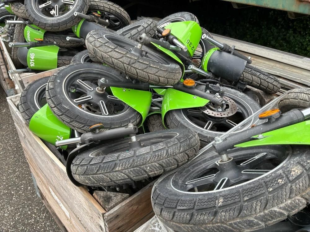 Super Soco Cux Front Wheels in Stock (12x)