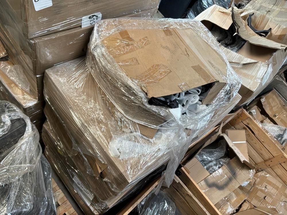 Super Soco Cux handlebars, spoilers, hand brakes, pallet of unused helmets, controllers (12x)
