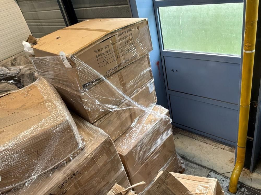 Super Soco Cux handlebars, spoilers, hand brakes, pallet of unused helmets, controllers (12x)
