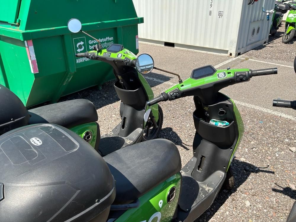 Super SOCO CUx electric fixer upper scooters (5x)