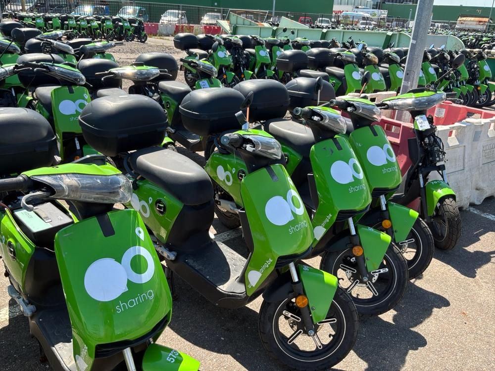 Super SOCO CUx electric fixer upper and salvage scooters (20x)