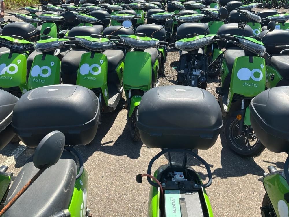 Super SOCO CUx electric fixer upper and salvage scooters (20x)