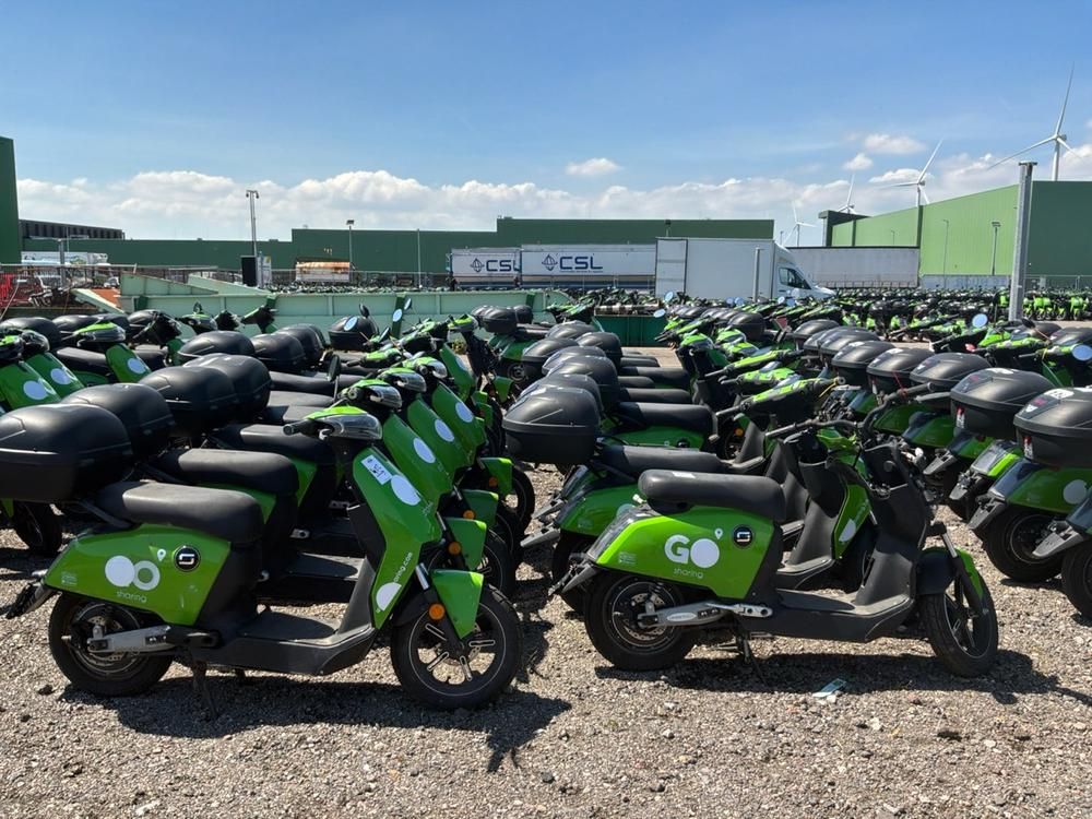 Super SOCO CUx electric fixer upper and salvage scooters (20x)