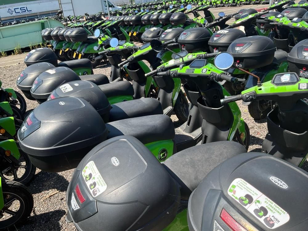 Super SOCO CUx electric fixer upper and salvage scooters (20x)