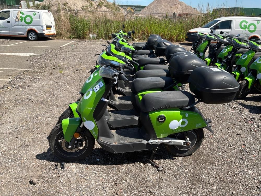 Super SOCO CUx electric fixer upper and salvage scooters (20x)
