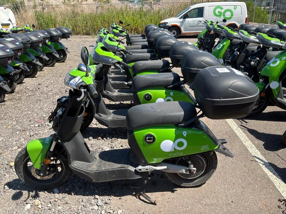Super SOCO CUx electric fixer upper and salvage scooters (20x)