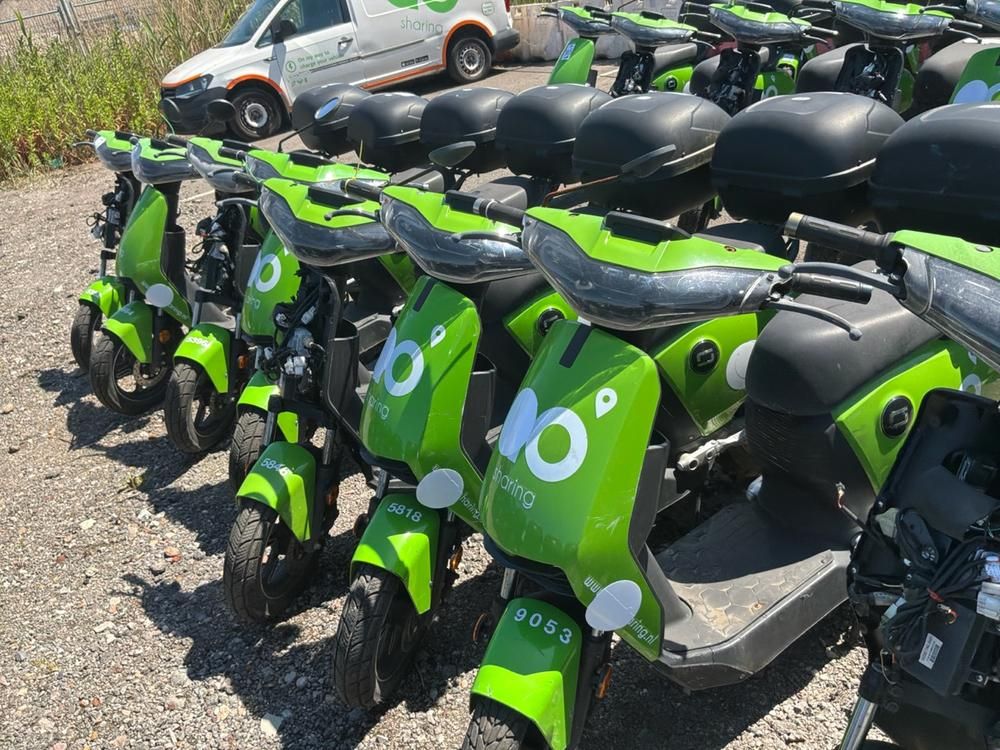 Super SOCO CUx electric fixer upper and salvage scooters (20x)