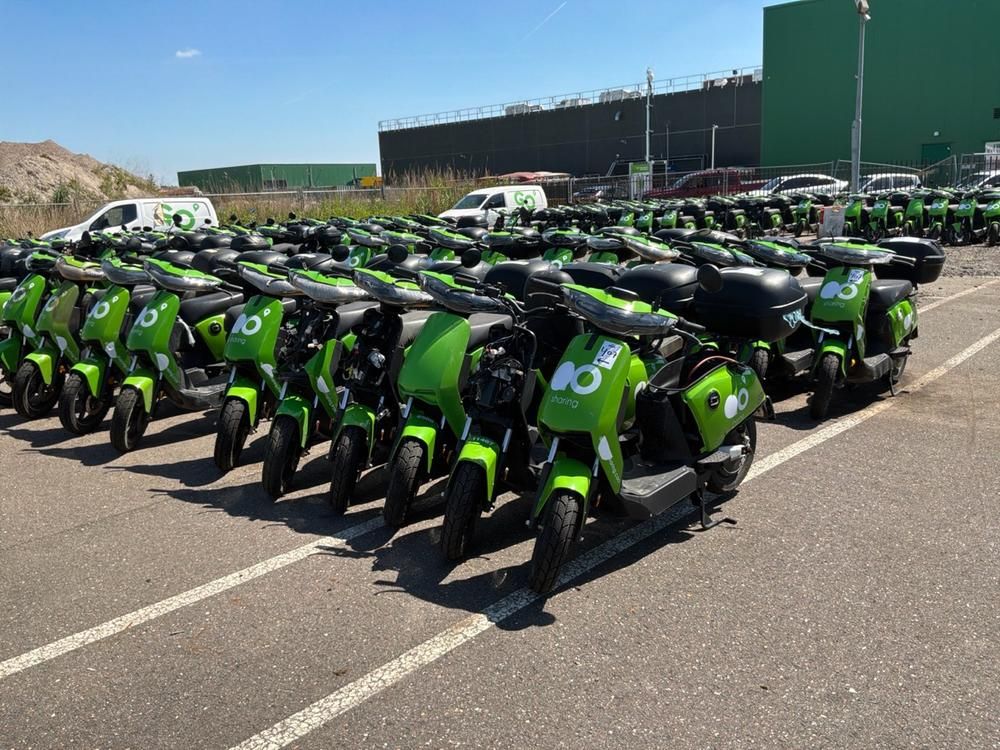 Super SOCO CUx electric fixer upper and salvage scooters (20x)