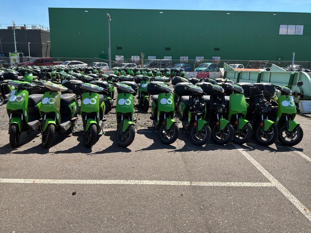 Super SOCO CUx electric fixer upper and salvage scooters (20x)