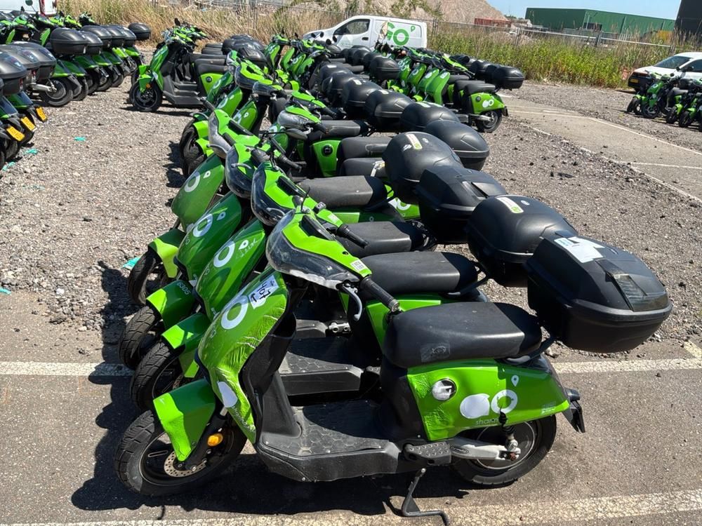 Super SOCO CUx electric fixer upper and salvage scooters (20x)