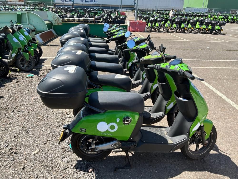 Super SOCO CUx electric fixer upper and salvage scooters (20x)