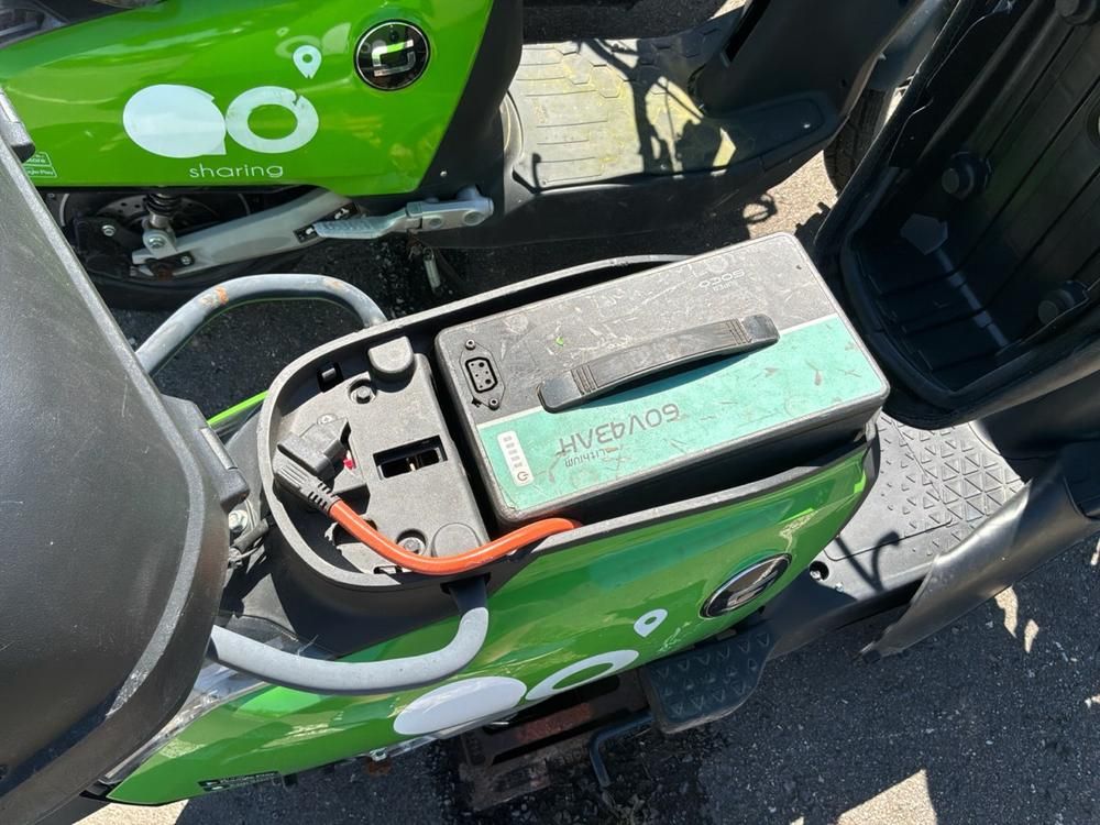 Super SOCO CUx electric salvage scooters (10x)