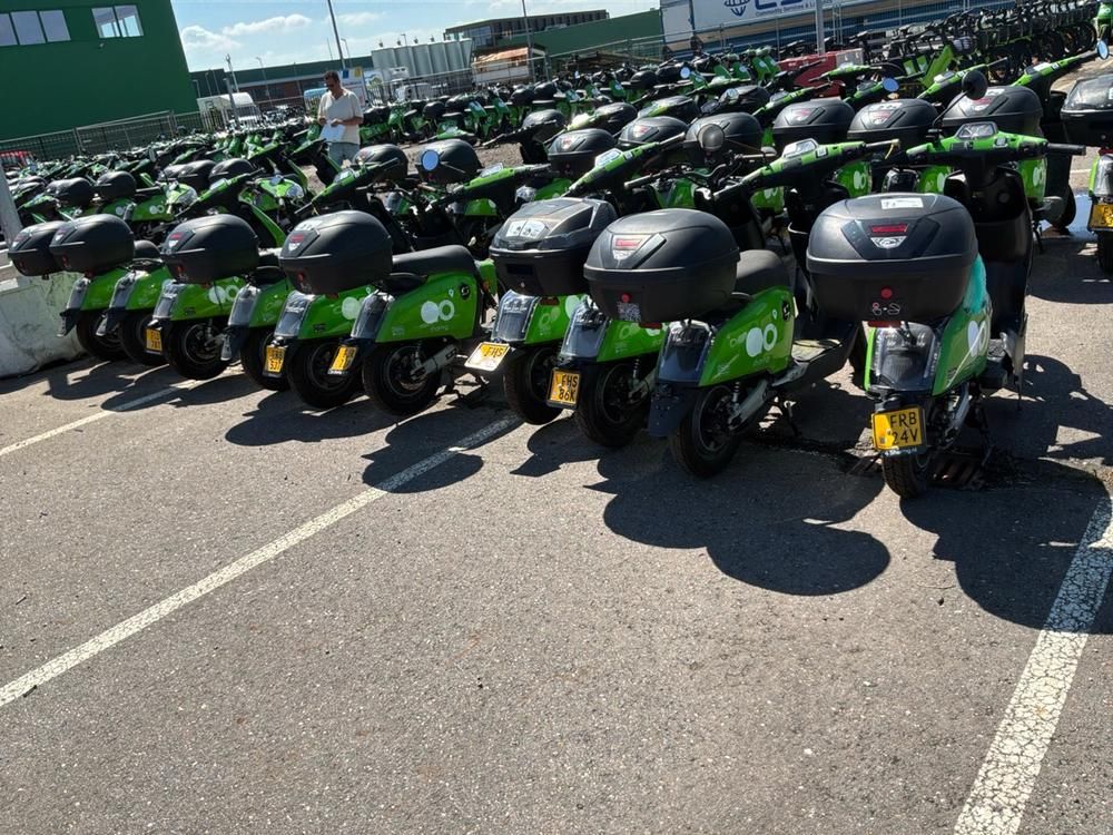 Super SOCO CUx electric salvage scooters (10x)