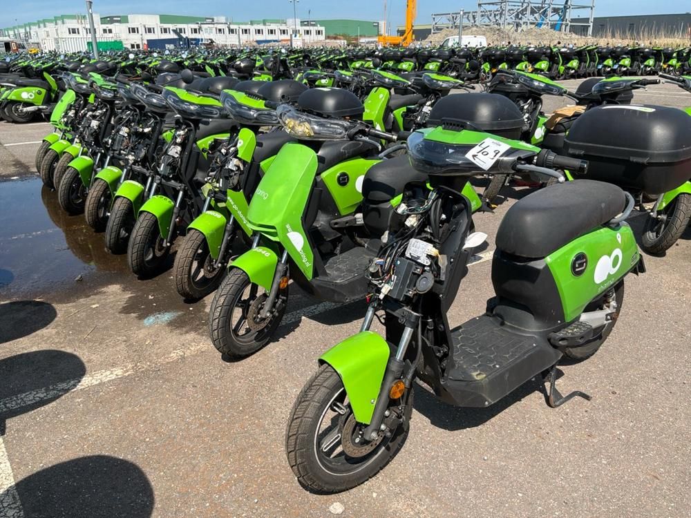 Super SOCO CUx electric salvage scooters (10x)