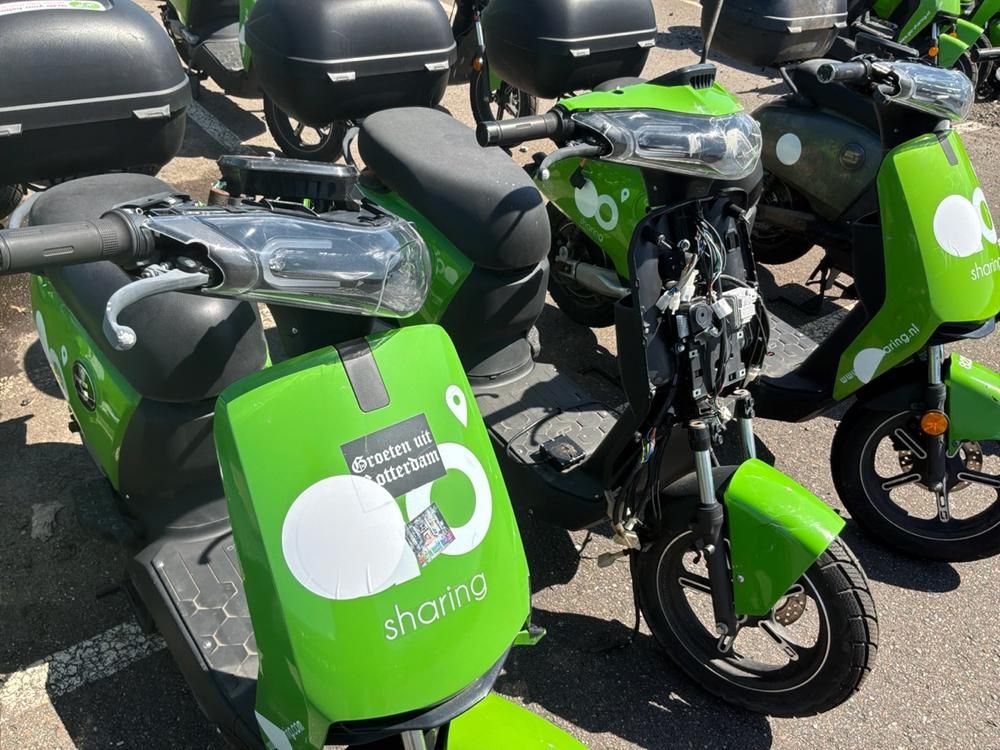 Super SOCO CUx electric salvage scooters (5x)